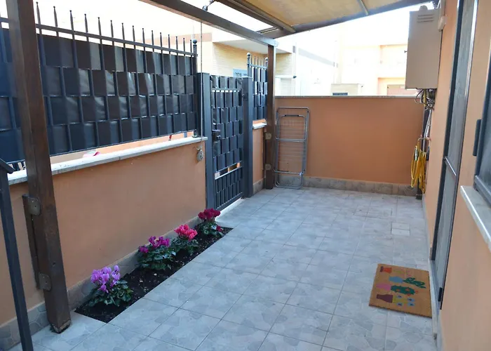 Casa Indipendente A 5 Minuti Da Aeroporto Di Fiumicino E Spiaggia