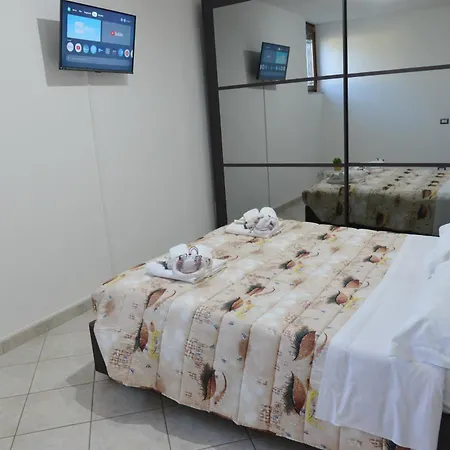 Casa Indipendente A 5 Minuti Da Aeroporto Di Fiumicino E Spiaggia Exterior foto